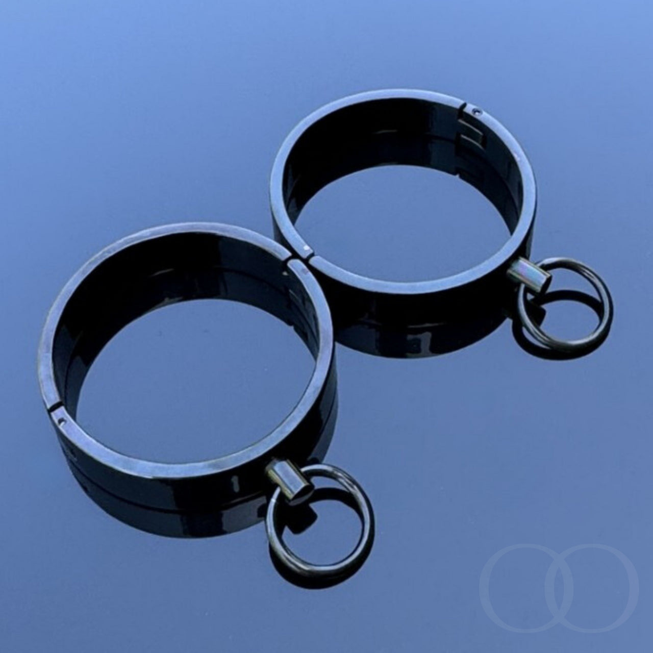 Ultra-Luxury Stainless Steel Ankle Cuffs Premium BDSM Restraints Velvet-Smooth Bondage Restraint Play