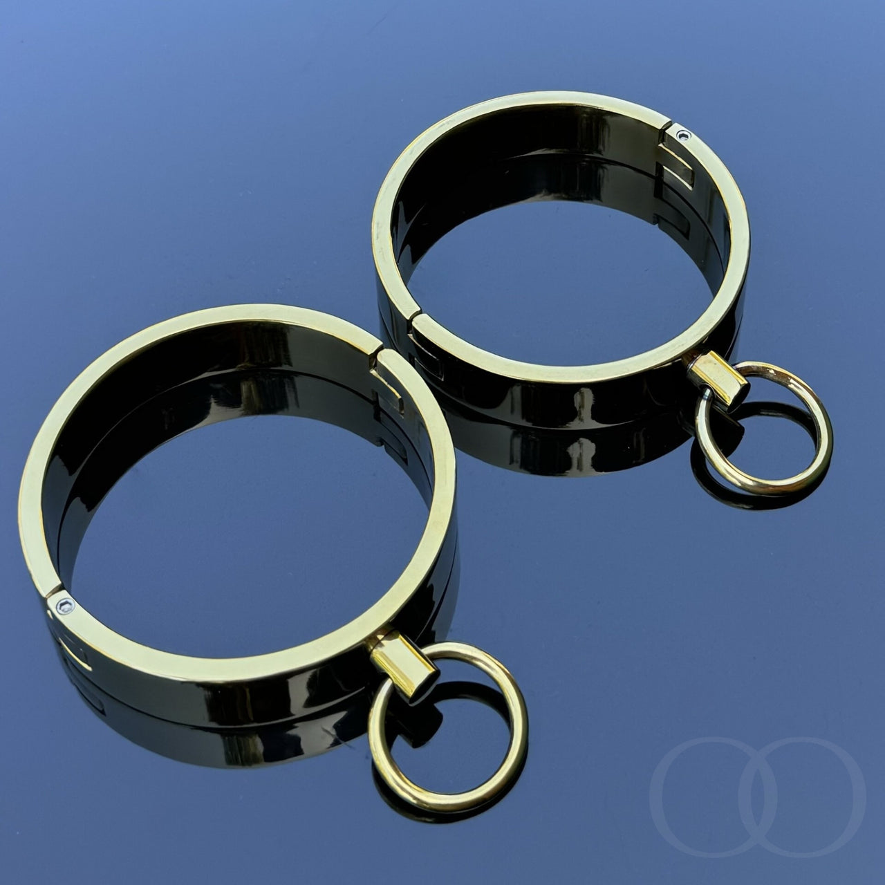 Ultra-Luxury Stainless Steel Ankle Cuffs Premium BDSM Restraints Velvet-Smooth Bondage Restraint Play