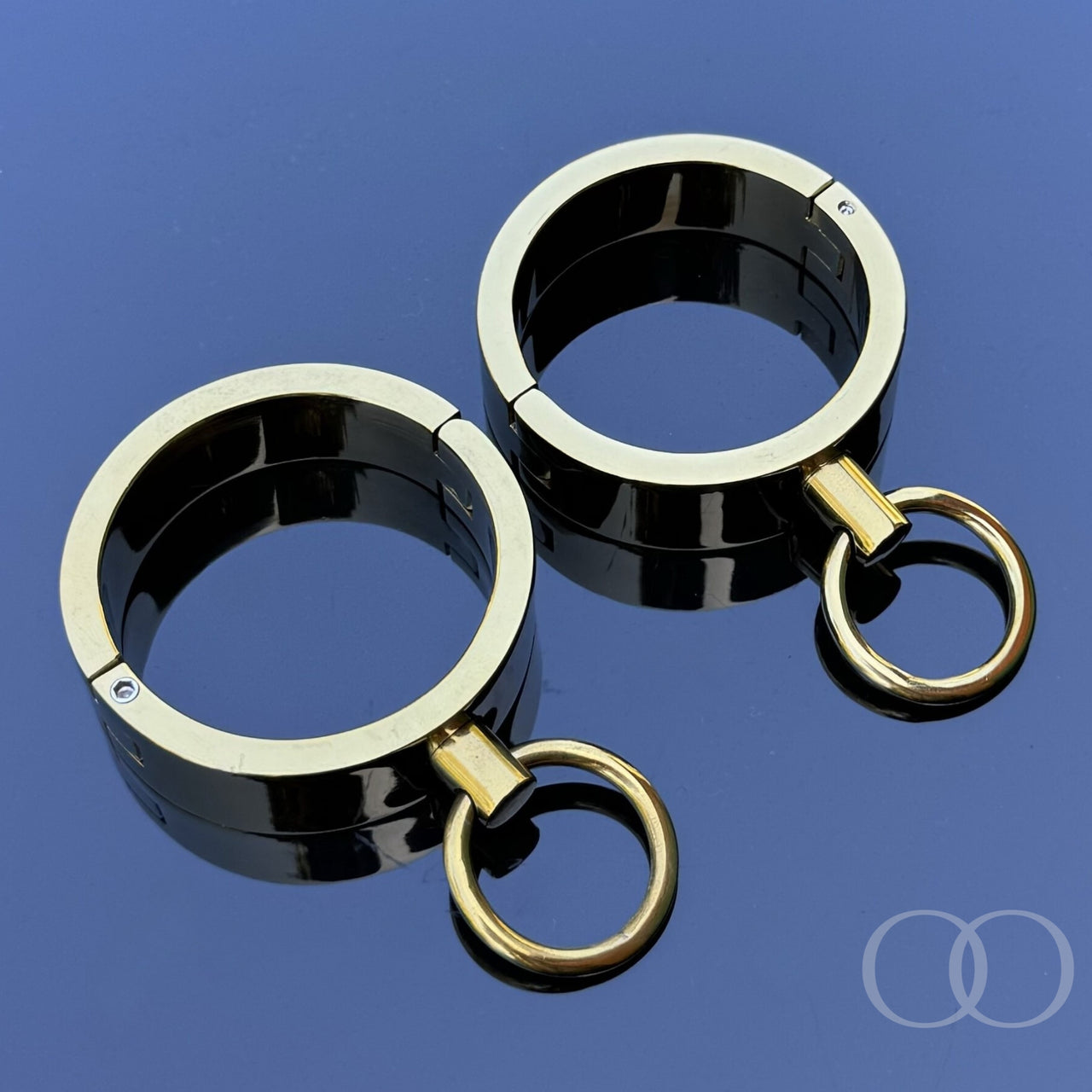 Ultra-Luxury Stainless Steel Wrist Cuffs – Premium BDSM Restraints with Velvet-Smooth Finish and O-Ring for Bondage Play