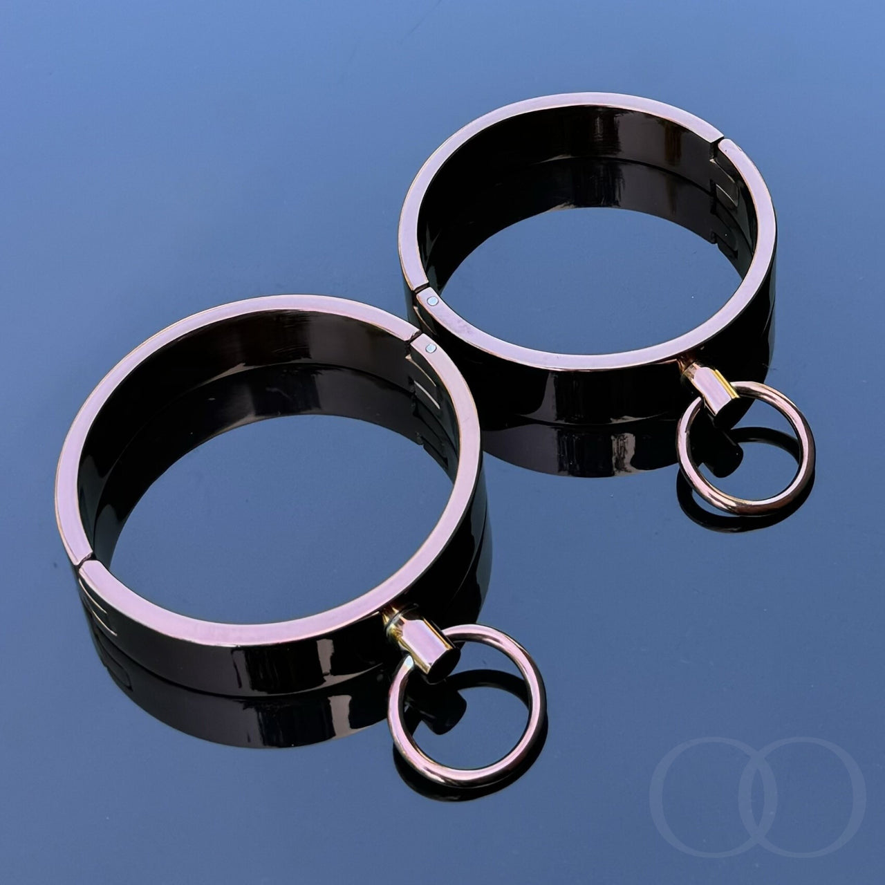 Ultra-Luxury Stainless Steel Ankle Cuffs Premium BDSM Restraints Velvet-Smooth Bondage Restraint Play