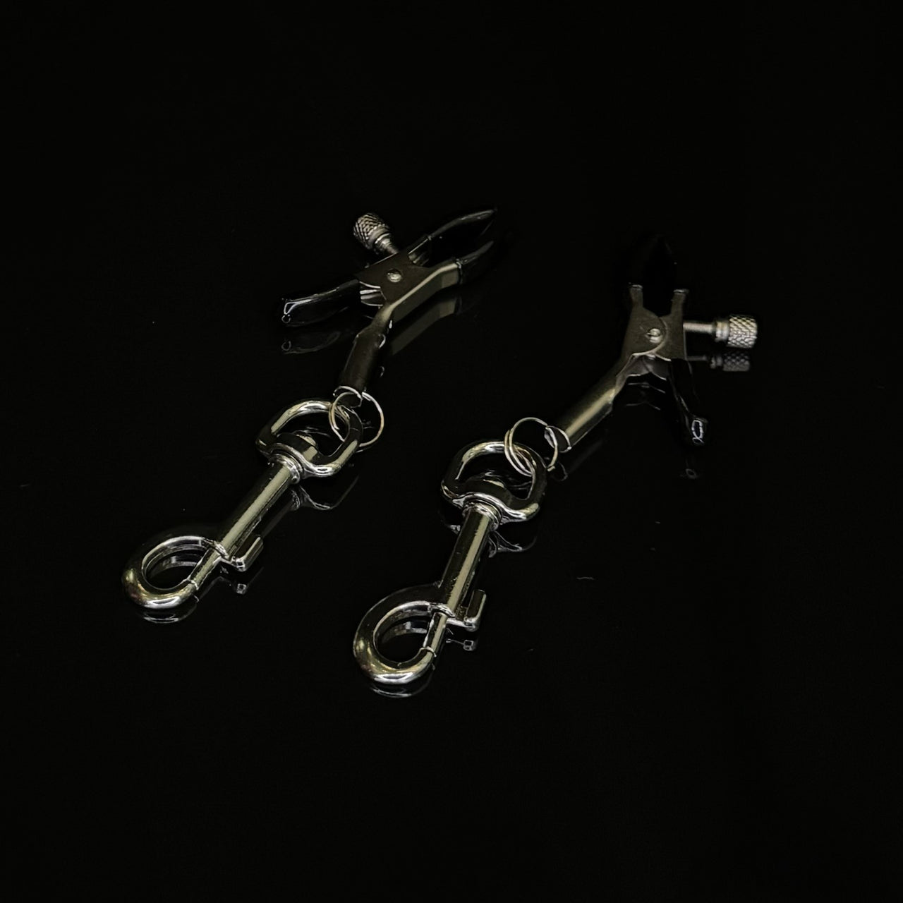 Adjustable Metal Nipple Clamps WIth Clips for Added Wright Non-Piercing Clamp Set Precision Tension Control for Enhanced BDSM Sensory Play